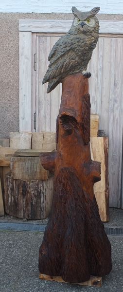 eule uhu motors�ge kettens�ge schnitzen holz kunst holzwerker