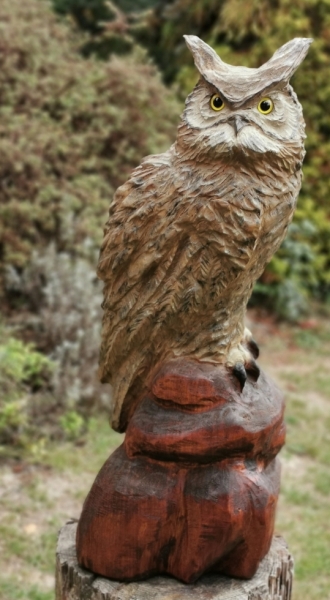 eule uhu motors�ge kettens�ge schnitzen holz kunst holzwerker