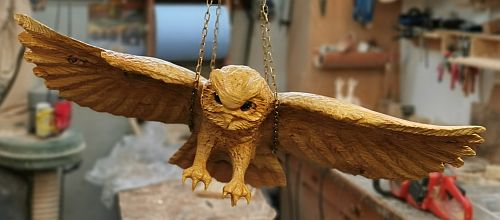 flugeule fliegende eule landende eule landing owl  eule holz motorsge kettensge schnitzen kettesgenkunst motorsgenkunst 