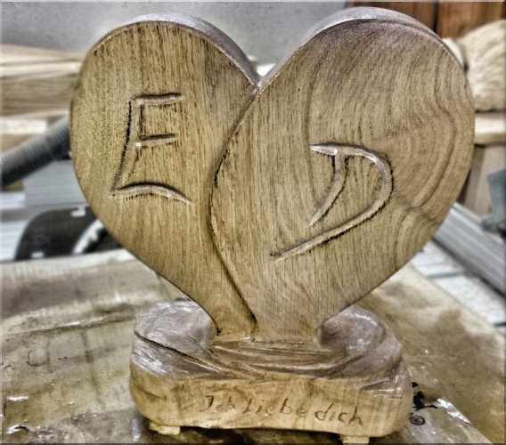 herz heart holz säge