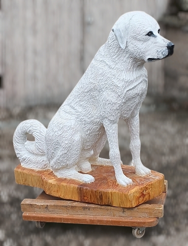 owtscharka alabai mittelasiatischer sch�ferhund hund holz motors�ge kettens�ge schnitzen chainsaw carving holzwerker jochen adam