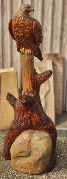 rotmilan gabelweihe holzwerker jochen adam motors�ge kettens�ge schnitzen holz figur skulptur