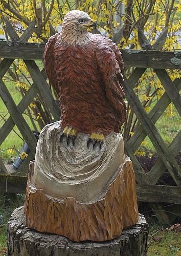 rotmilan gabelweihe holzwerker jochen adam motors�ge kettens�ge schnitzen holz figur skulptur